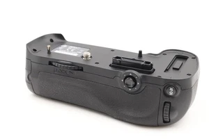 [ N MINT ] Nikon MB-D12 Battery Grip For Nikon D800, D800E, D810 JAPAN #15026 - Picture 1 of 18