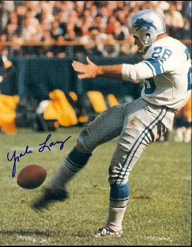 Yale Lary Lions Autograph 8x10 Signed Photo Jsa - Image 1 of 1