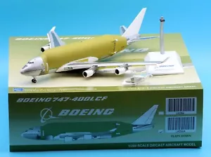 JC Wings 1:200 Boeing B747-400LCF Druckgussflugzeug Jet Modell N747BC Klappen nach unten - Bild 1 von 16