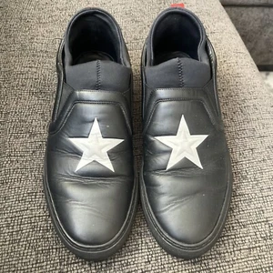 Givenchy Black Leather Slip-On Star Sneaker,size 41/US8 - Picture 1 of 7