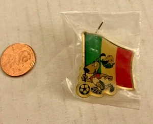 Vintage 1992 Aminco Mexican Football Club Pin Metal Rare - Picture 1 of 2