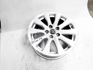 2018-2020 Toyota Camry 17X7.5 Alloy Wheel Rim 42611-06E00 *Has Deep Curb Rash - Picture 1 of 10