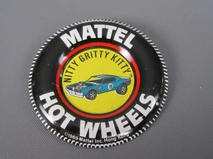 B135 Hot Wheels Redline HONG KONG 1969 Nitty Gritty Kitty Metal Button Original - Picture 1 of 4