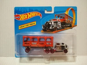 HOT WHEELS - NEW - TRACKIN TRUCKS - TRACK STARS - BONE BLAZERS - RED & SILVER - Picture 1 of 7