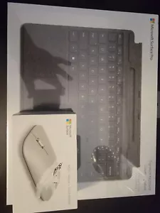Microsoft Surface Pro Signature Keyboard + Bluetooth Mouse - Picture 1 of 1