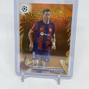 Robert Lewandowski 2023-24 Topps Carnival Orange /25 - Bild 1 von 8