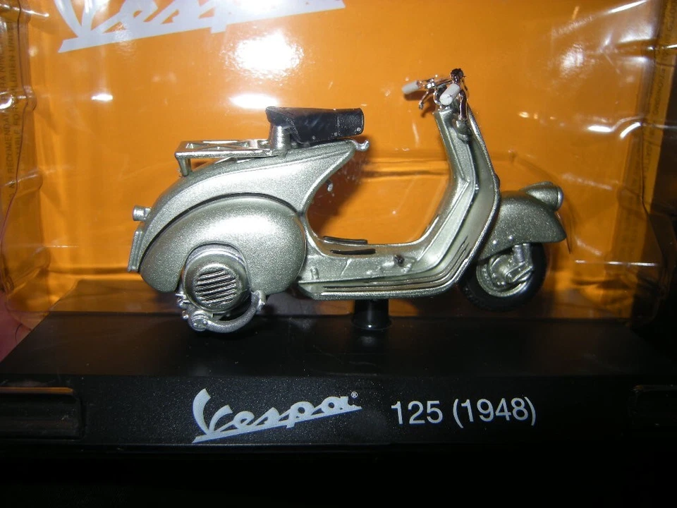 1:18 Atlas Edition Roller Vespa 125 1948 in VP - Bild 1 von 1