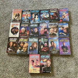 Lot of 20 R STAR TREK Paperback Novels - Pocket Books - Bild 1 von 4