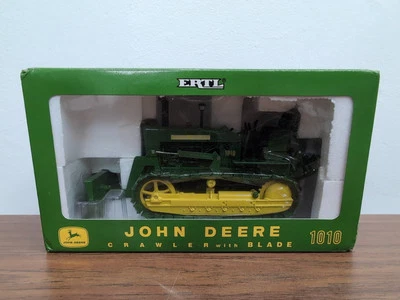1/16 Ertl John Deere 1010 гусеничный бульдозер с лезвием 21-й плуг город игрушка шоу  - Изображение 1 из 4