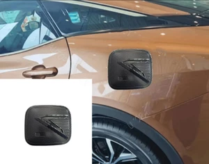 Para Toyota Crown 2023-2024 Fibra de Carbono Relleno Combustible Puerta Tanque Gas Tapa Cubierta Borde - Imagen 1 de 2