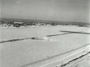 1935 Original Photo aerial of snowplow on runway at Detroit Airport Wayne County - Picture 1 of 2
