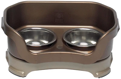 Alimentador más limpio pequeño, cuenco de bronce sin punta para perros, soporte elevado para cuenco para perros #LuvDemPups Foto 1 de 3