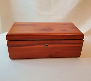 Lane Dayton Home Furniture Inc Cedar Hope Chest Jewelry Box NO KEY - Picture 1 of 9