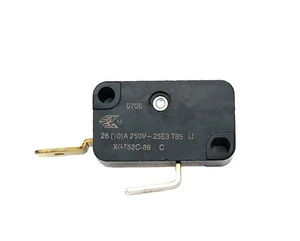 QTY:2 NEW FOR saia-burgess XGT52C-86 Micro Switch Normally Open 26A - Picture 1 of 3