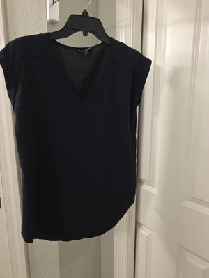 Camisetas pequeñas para mujer. Express.  Banana Republic.  Dama.  3 por el precio de uno! Foto 1 de 4