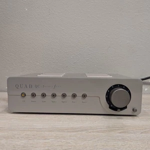 Preamplificador híbrido QUAD QC Twenty-Four Tube con fono probado y excelente - Imagen 1 de 7