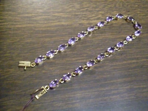 10K Yellow Gold Ladies 20 Amethyst Link Bracelet      4.4 grams     - Picture 1 of 3