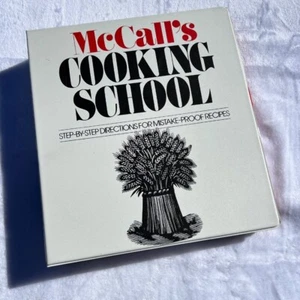 McCall's Cooking School Cookbook Binder Step-by-Step Recipes Vintage - Picture 1 of 5