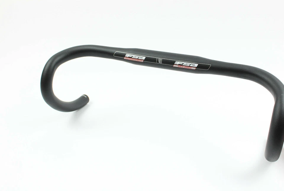 FSA Gossamer New Ergo Rennrad Lenker 440 mm  Rennlenker 31,8 mm 44 cm RoadBar  - Bild 1 von 4