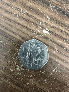 Victoria Cross 50p Coin 2006 Man Action Hero Soldier Heroic Freepost Fifty - Picture 1 of 1