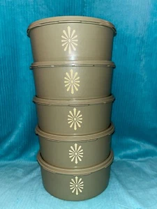 Vintage Set 5 Tupperware Servalier Stacking Canister Avocado Green - Picture 1 of 3
