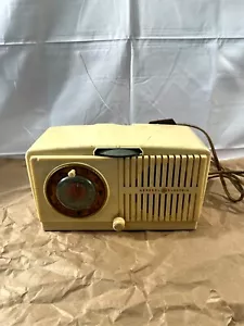 Vintage General Electric 516F Analog Radio Alarm Clock Ivory Corded - FOR PARTS - Picture 1 of 14
