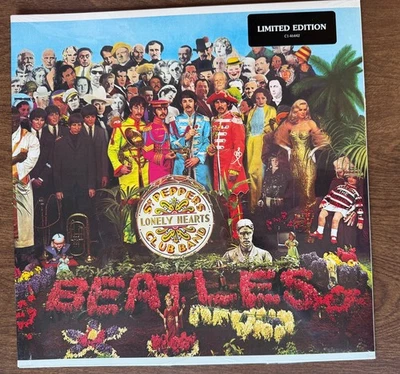 THE BEATLES Sgt. Pepper LP (Capitol C1-46442, 1995 Limited Edition)  New Foto 1 de 4