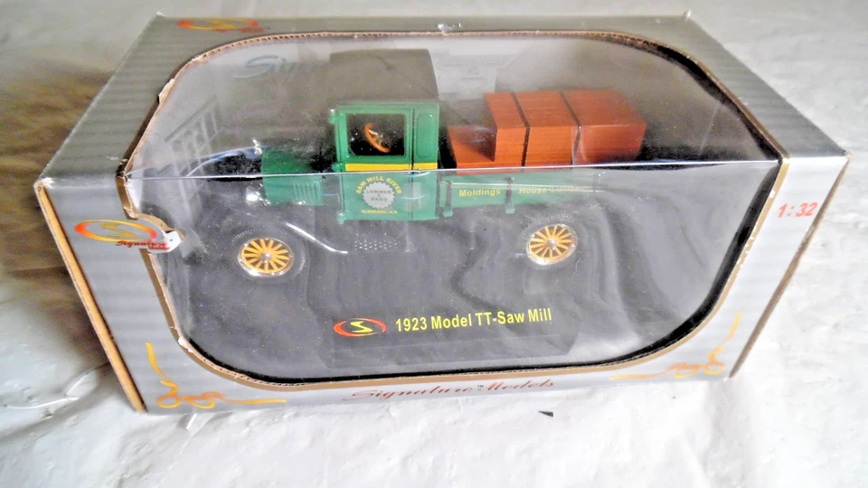 Signature Models 1923 Model TT-Sawmill 1;32 Die Cast Truck NIB - Image 1 of 4