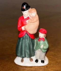 Reparto 56 Personaggio Villaggio di Natale Invernale Madre Bambino Bambini Ricambio - Foto 1 di 6