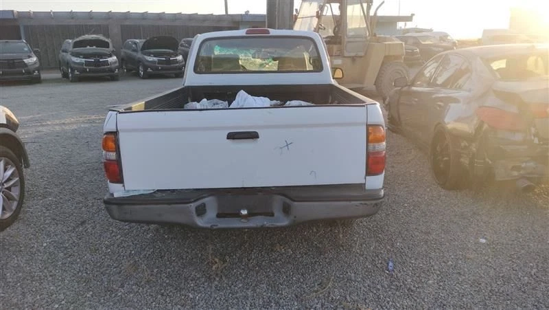 VASILHA DE CARVÃO VAPOR COMBUSTÍVEL 7774004010 2004 TOYOTA TACOMA - Imagem 1 de 4