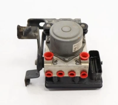 2015-2020 Chevy Suburban 1500 ABS Module Assembly Anti-Lock Brake Pump Actuator - Image 1 of 4