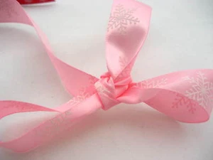 rosa feines Schnee bedrucktes Band Geschenkband Weihnachten Geschenkband Bindeband Schnüre - Bild 1 von 4