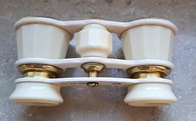 Vintage Theater Opernglas Fernglas, Weiß, 2,5 X 24 - 65 Made In USSR - Bild 1 von 4