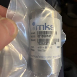 MKS 722A-13TFB2FA BARATRON 1000 TORR PRESSURE TRANSDUCER 722A13TFB2FA - Bild 1 von 5