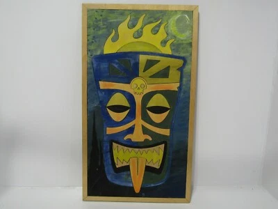 Placa de madera tribal hecha a mano Knotty Girl Foto 1 de 4