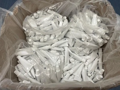 450+ Tom's of Maine SLS Free 1 oz Sample Size Toothpaste *Hotel, Motel, Air B&B - Image 1 of 4