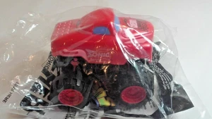 Sonic 2005 Slusher Crushers Cherry Chugger rot Auto Kinder Mahlzeit Spielzeug - Bild 1 von 4