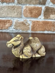 Miniature Camel Figurine Netsuke Style Faux Ivory Resin Vintage Ornament - Picture 1 of 7
