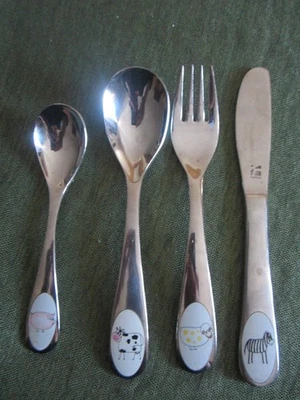 Kuppels 4teiliges Kinderbesteck - Bild 1 von 4