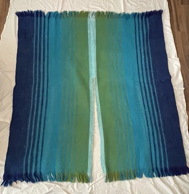 Poncho de lana pesada vintage chal capa hecha a mano ropa de invierno azul verdoso verde Foto 1 de 4