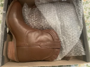 Dingo Seguaro Round Toe Cowboy Booties Womens Brown Casual Boots DI 825 Size 9M - Picture 1 of 5