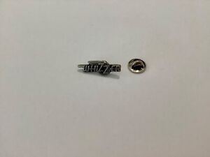 WHIZZER MOTORCYCLE BADGE /HAT PIN /LAPEL METAL PIN WITH BLACK BACKGROUND