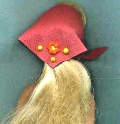 LENÇO BARBIE FEITO À MÃO - ROUPAS DE COURO GENUÍNO CORAL BRILHANTE COM FLOR VERMELHA - Imagem 1 de 4