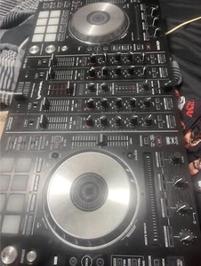 pioneer ddj-sx2 dj-controller 4 Ch - Picture 1 of 1