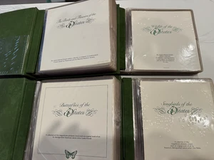 200 50 usps stamps STATES BIRDS FLOWERS SONGBIRDS WILDLIFE 1980's 4 albums - Afbeelding 1 van 24