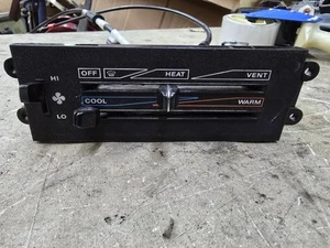 JEEP WRANGLER TJ CLIMATE CONTROL PANEL, HEATER / AIRCON - Picture 1 of 7