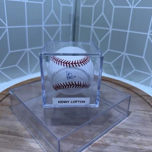 Kenny Lofton Signed Major League Baseball In Protective Case - Picture 1 of 7