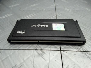 Intel Pentium II Slot 1 CPU Processor 80522PX300512EC / SL2HA - Picture 1 of 12