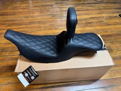 Assento e encosto Saddlemen Step Up Lattice Gelcore para 1997-2007 Harley Touring - Imagem 1 de 4