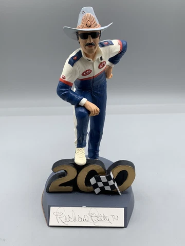 Salvino Richard Petty Auto Collectible /1500 Limited Edition Autographed Figure Cover